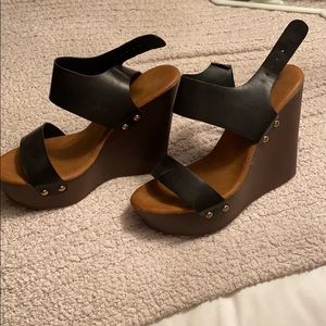 top moda wedges lightly worn